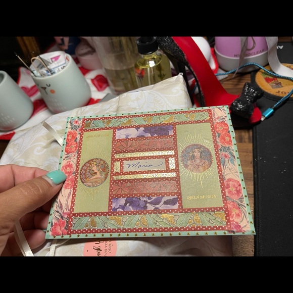 Showing off - Picture 1 of 3